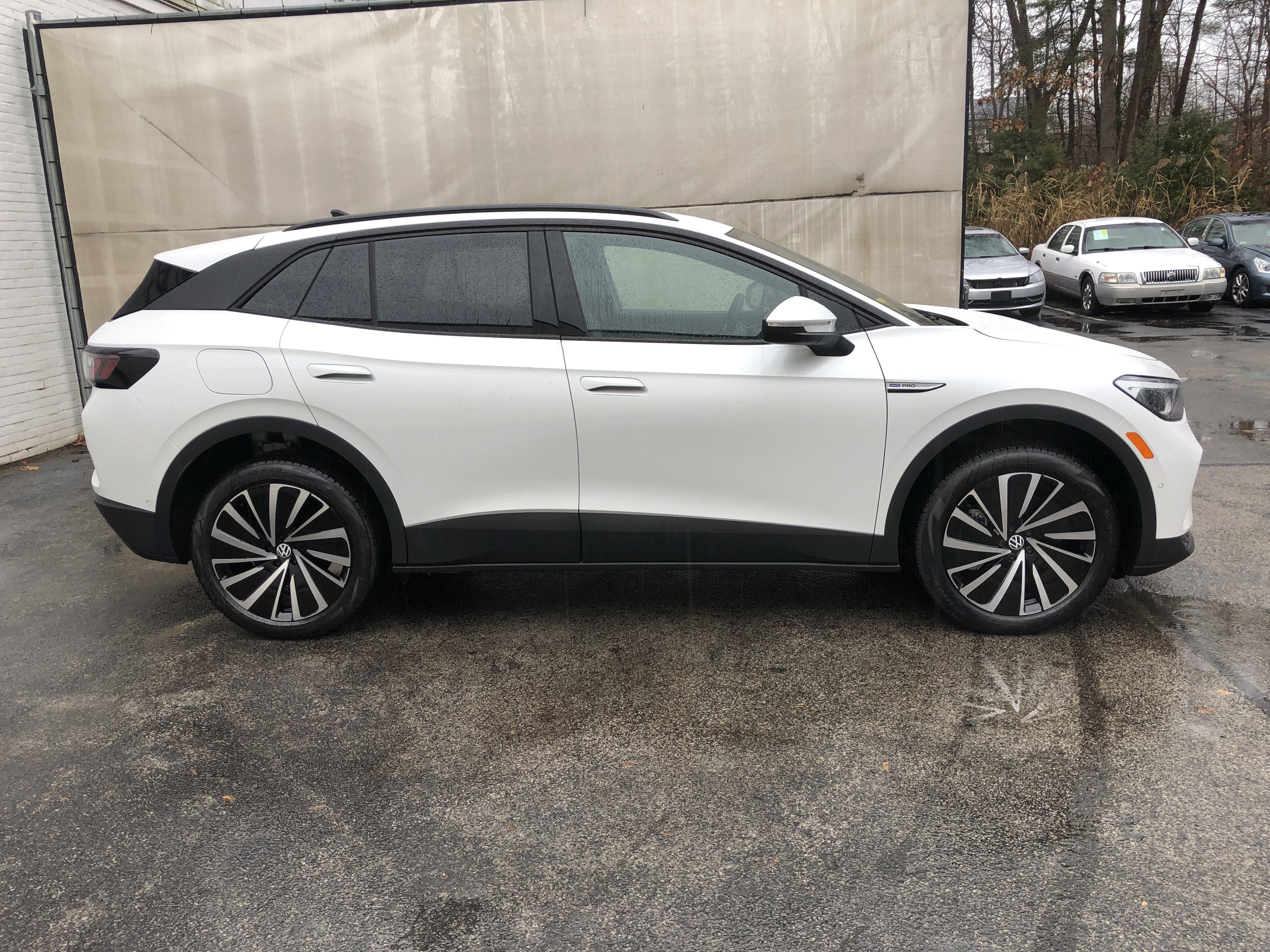 2025 Volkswagen ID.4 Pro