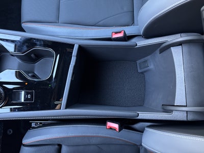 2027 Volkswagen Atlas SEL Premium R-Line w/captains chairs