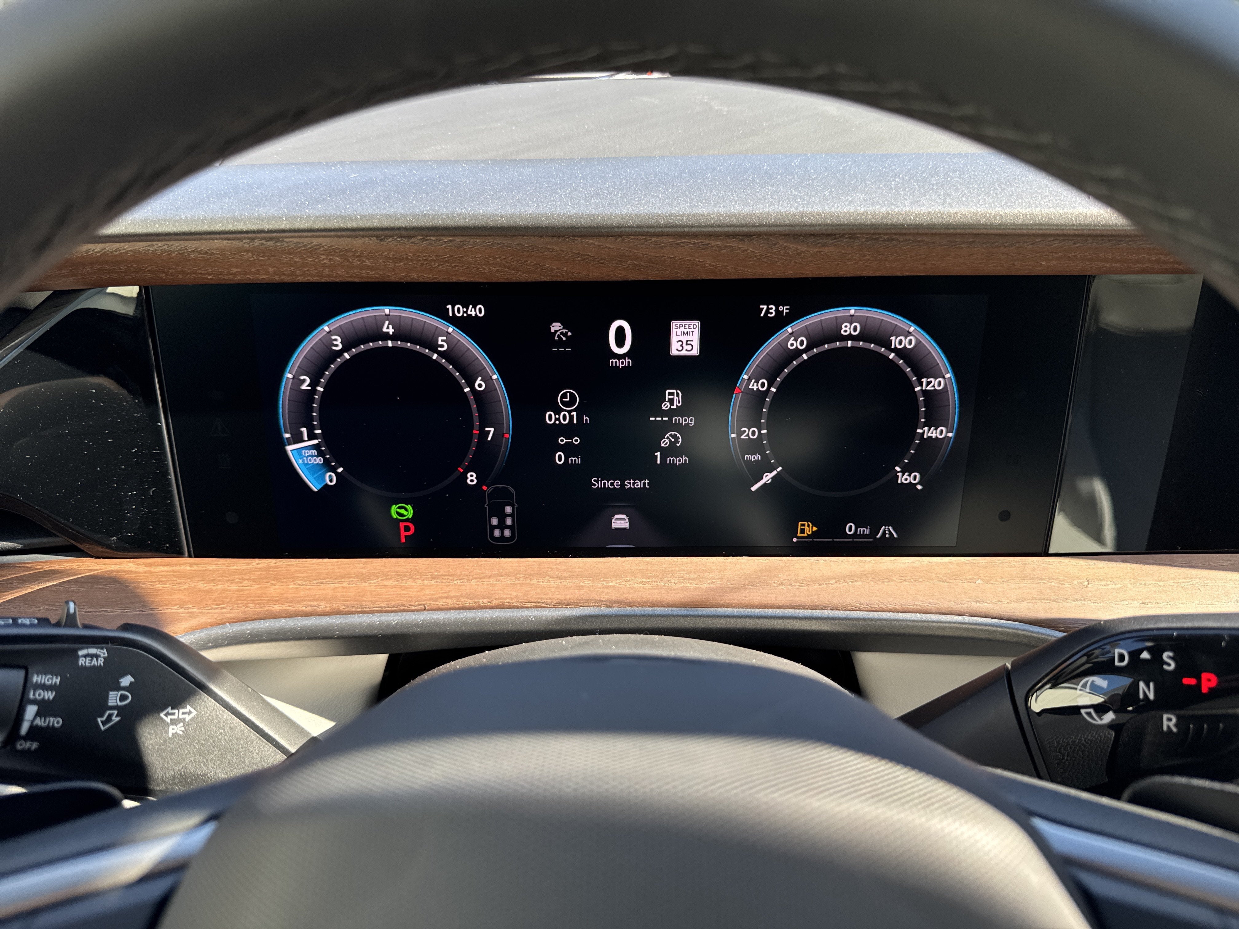 2027 Volkswagen Atlas SEL Premium R-Line