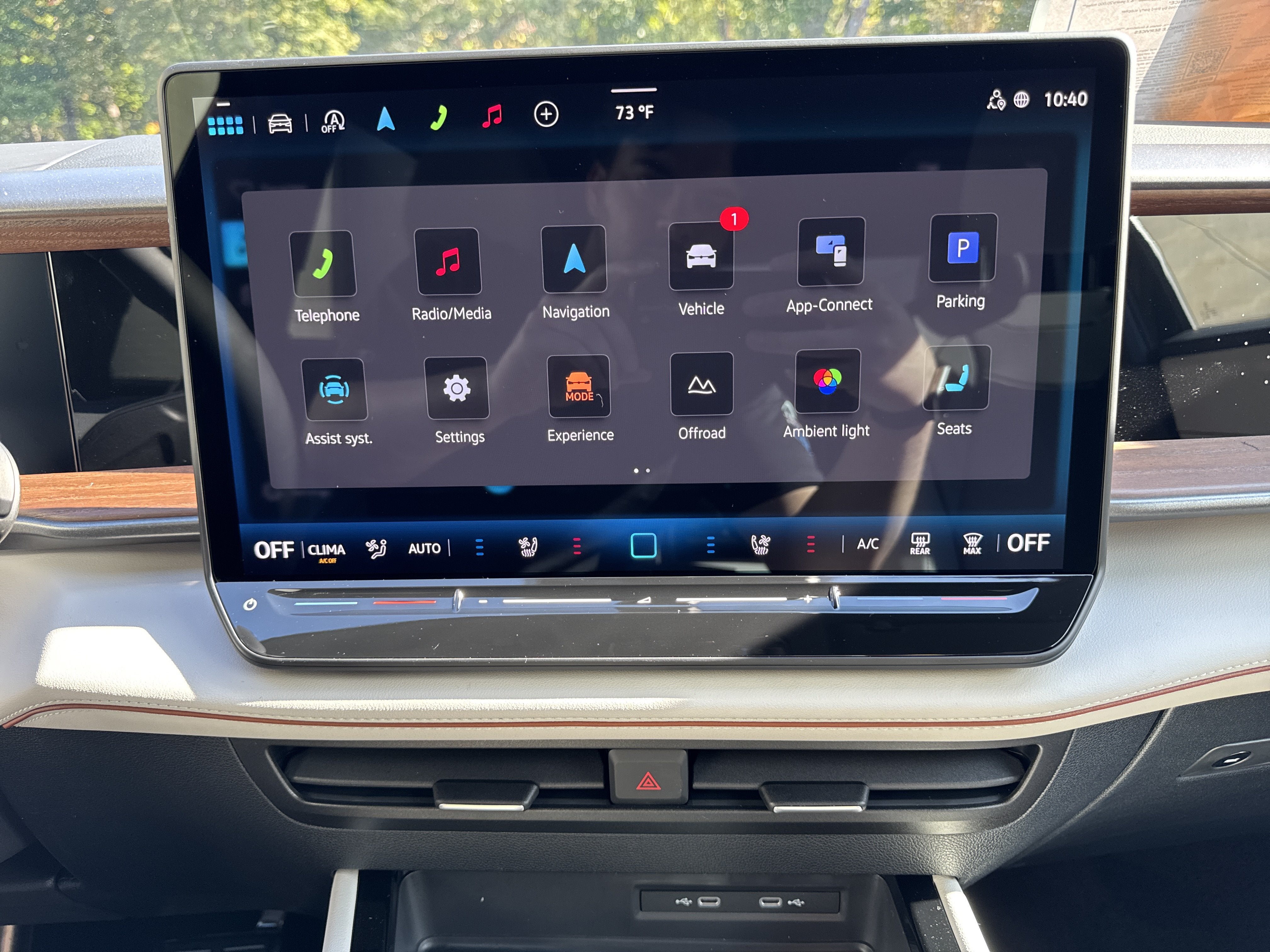 2027 Volkswagen Atlas SEL Premium R-Line
