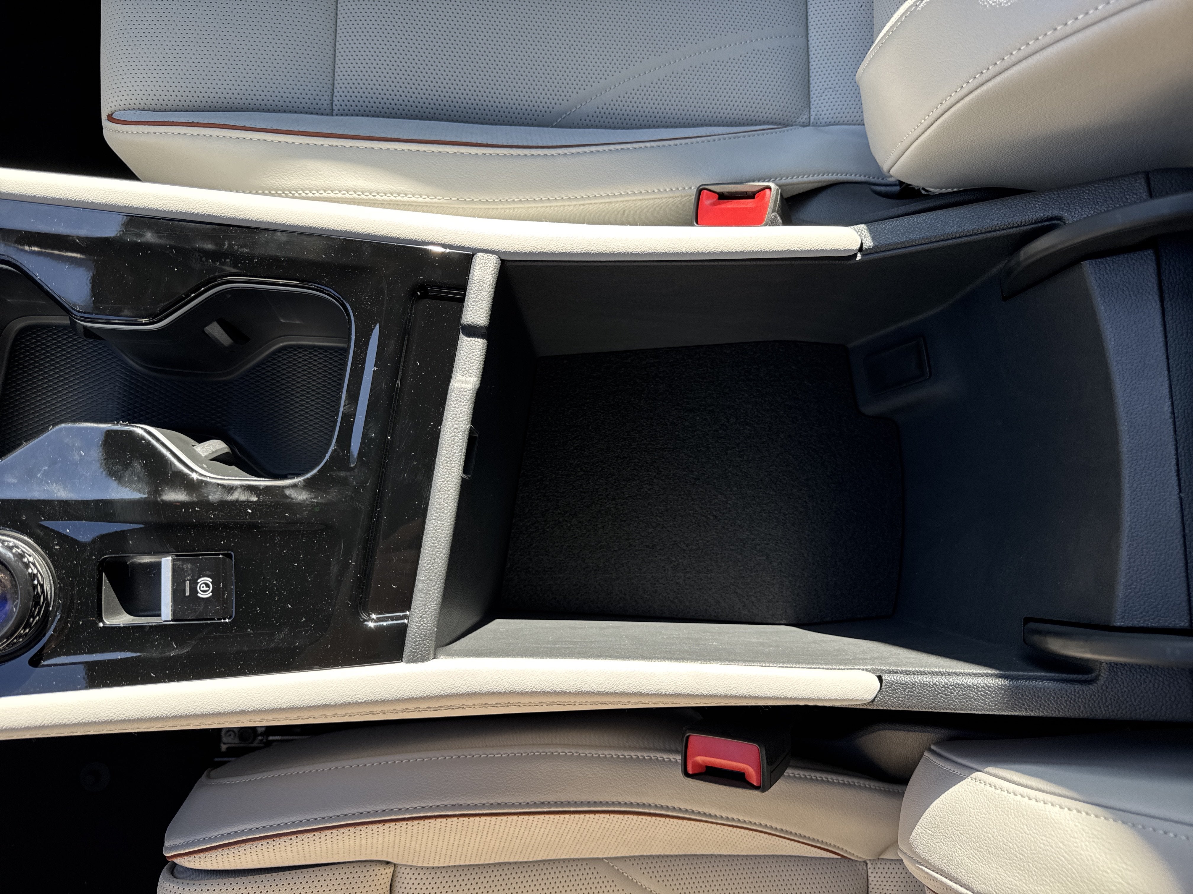 2027 Volkswagen Atlas SEL Premium R-Line