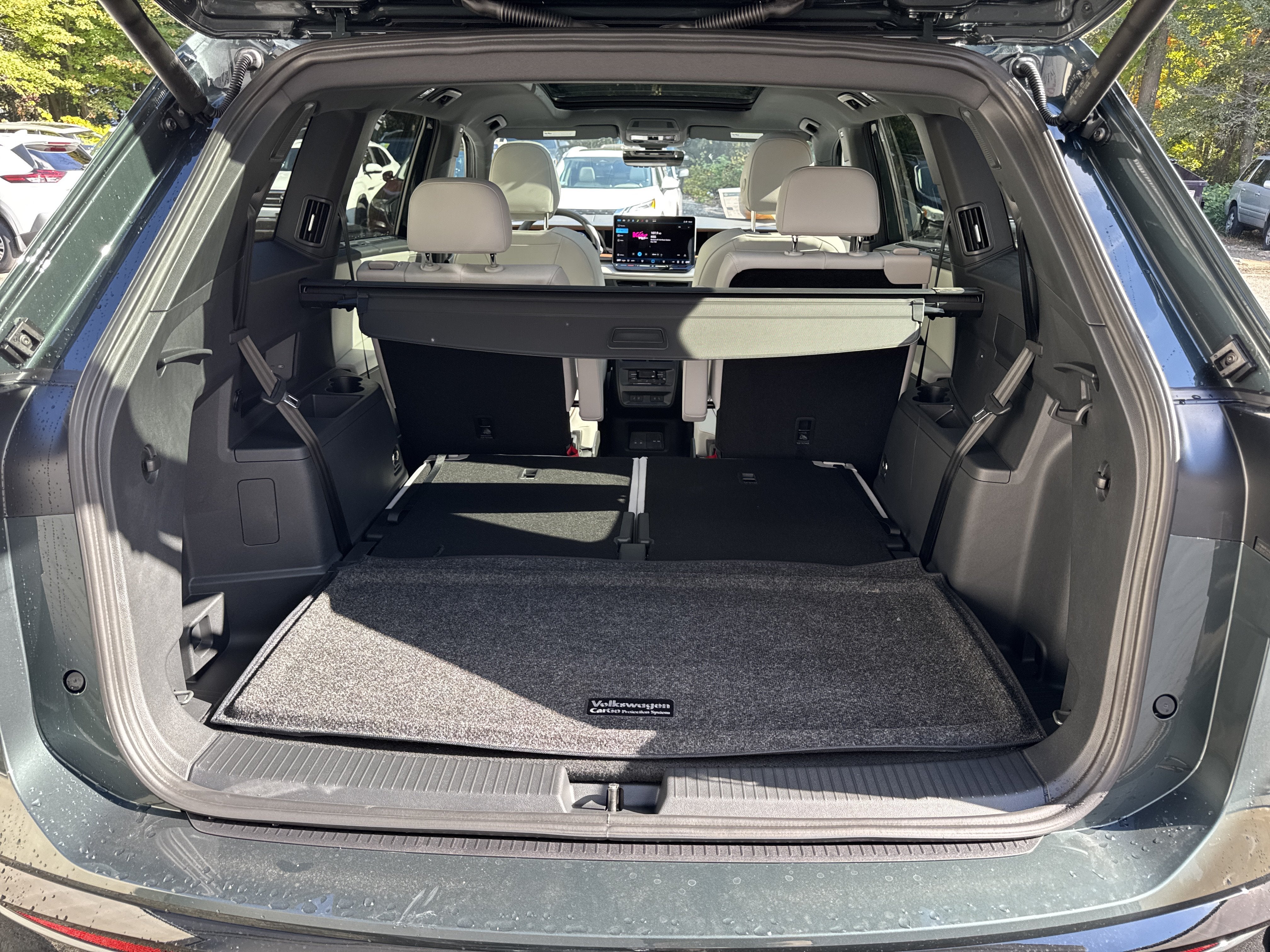 2027 Volkswagen Atlas SEL Premium R-Line