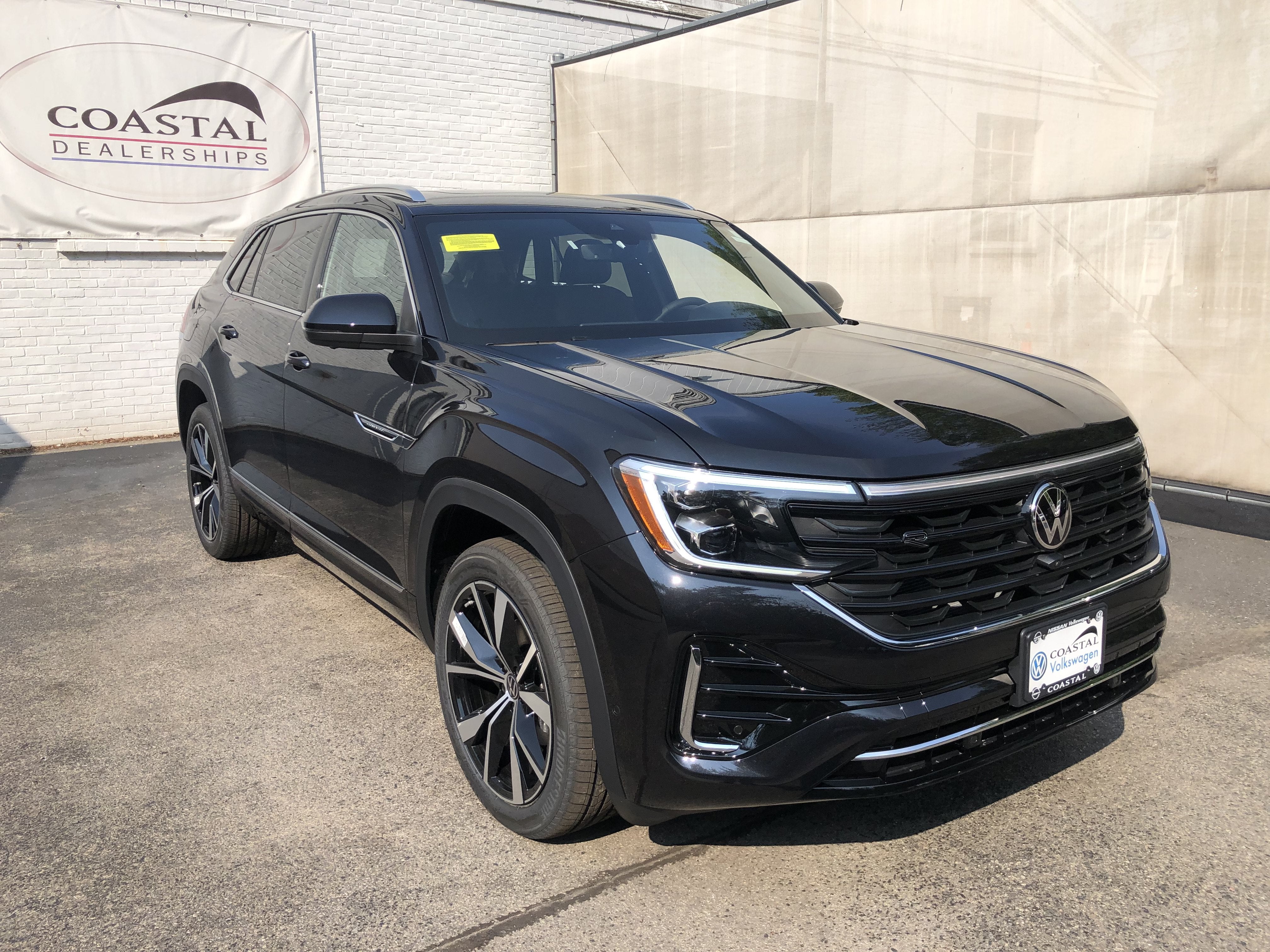 2026 Volkswagen Atlas Cross Sport 2.0T SEL Premium R-Line
