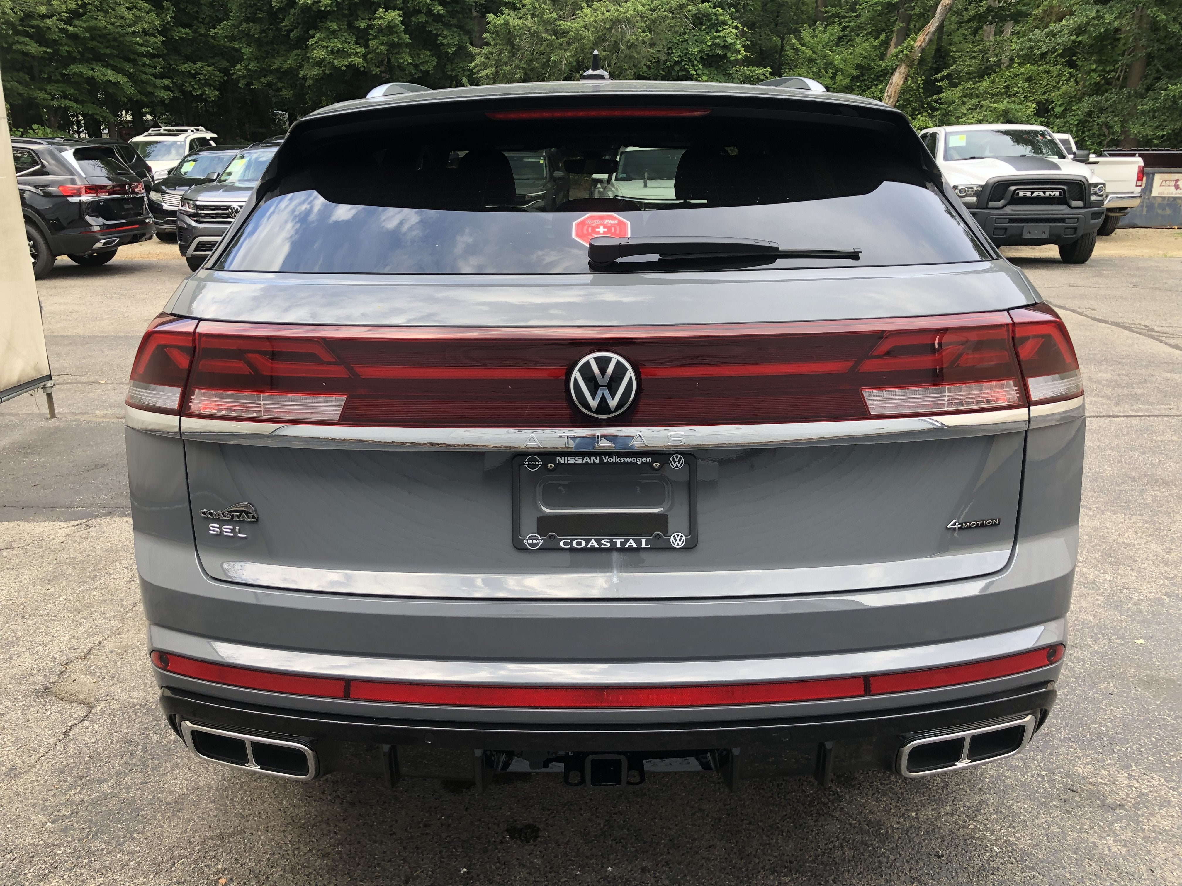 2026 Volkswagen Atlas Cross Sport 2.0T SEL Premium R-Line