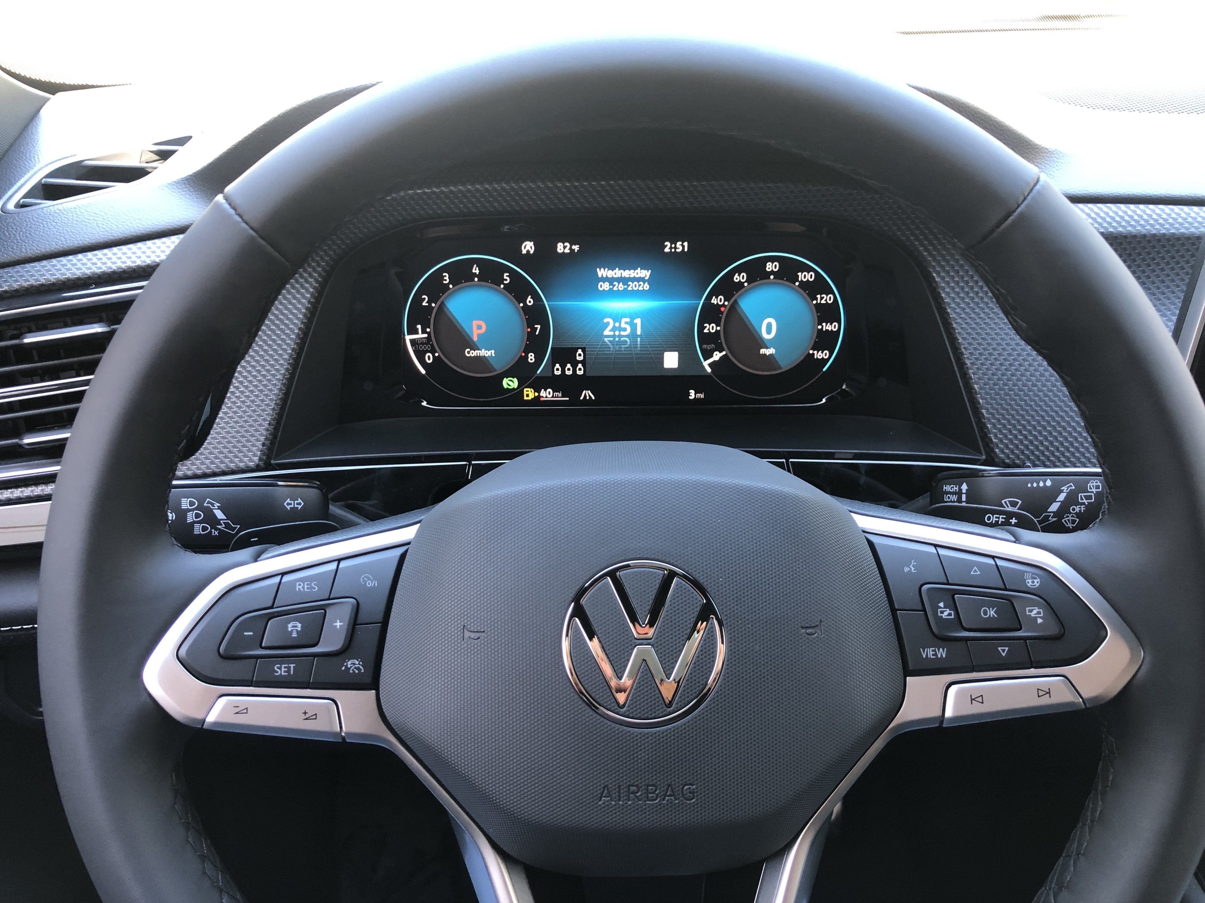 2026 Volkswagen Atlas Cross Sport 2.0T SEL Premium R-Line