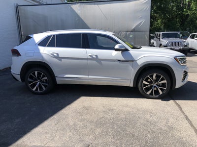 2026 Volkswagen Atlas Cross Sport 2.0T SEL Premium R-Line