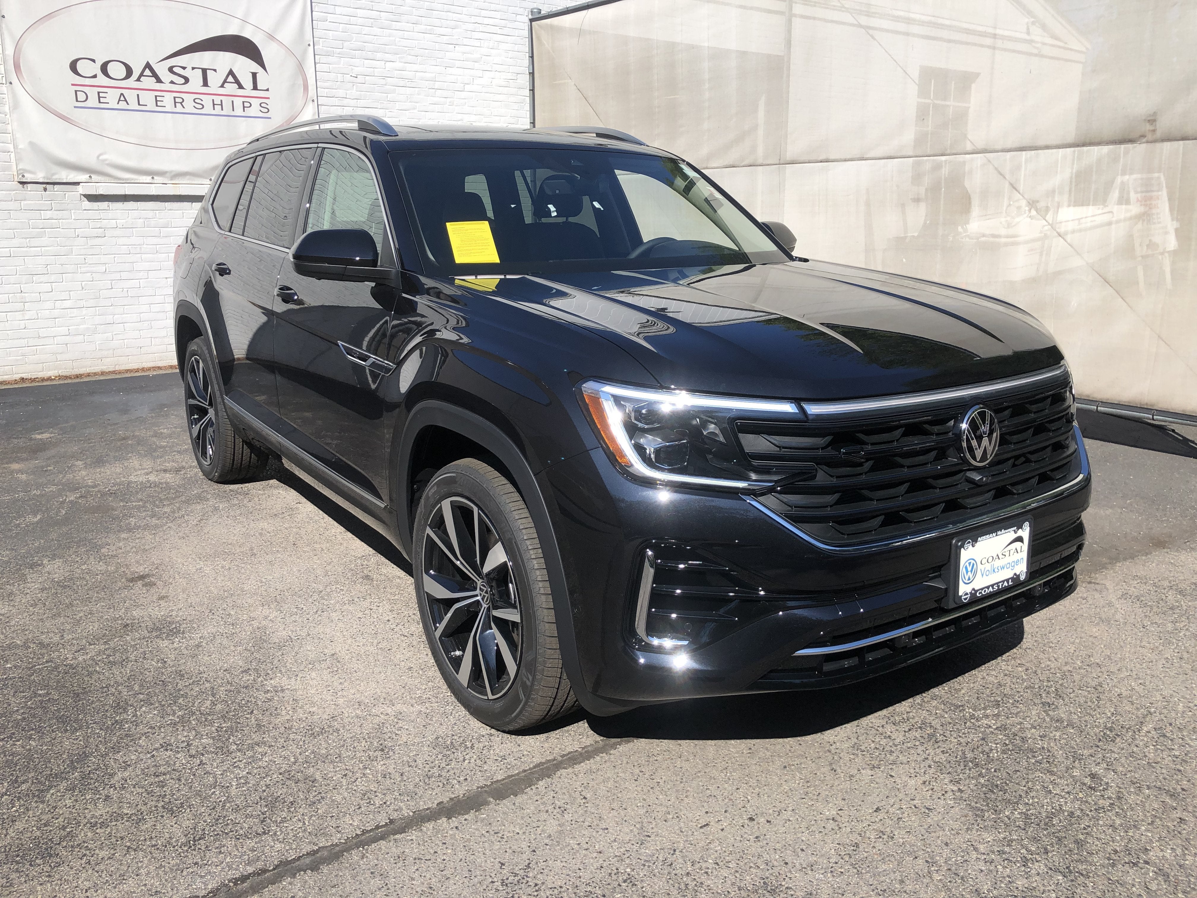 2026 Volkswagen Atlas 2.0T SEL Premium R-Line