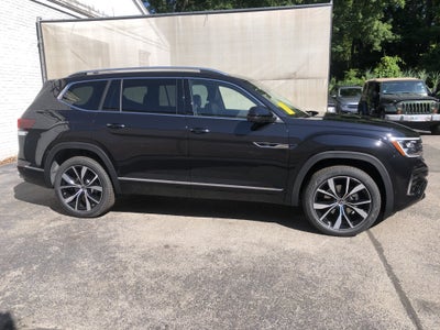 2026 Volkswagen Atlas 2.0T SEL Premium R-Line