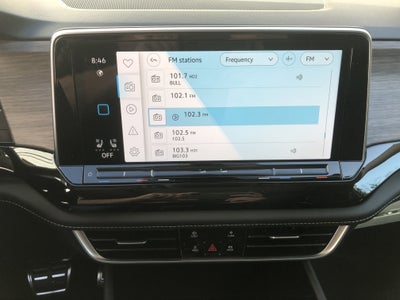 2026 Volkswagen Atlas 2.0T SEL Premium R-Line w/captains chairs