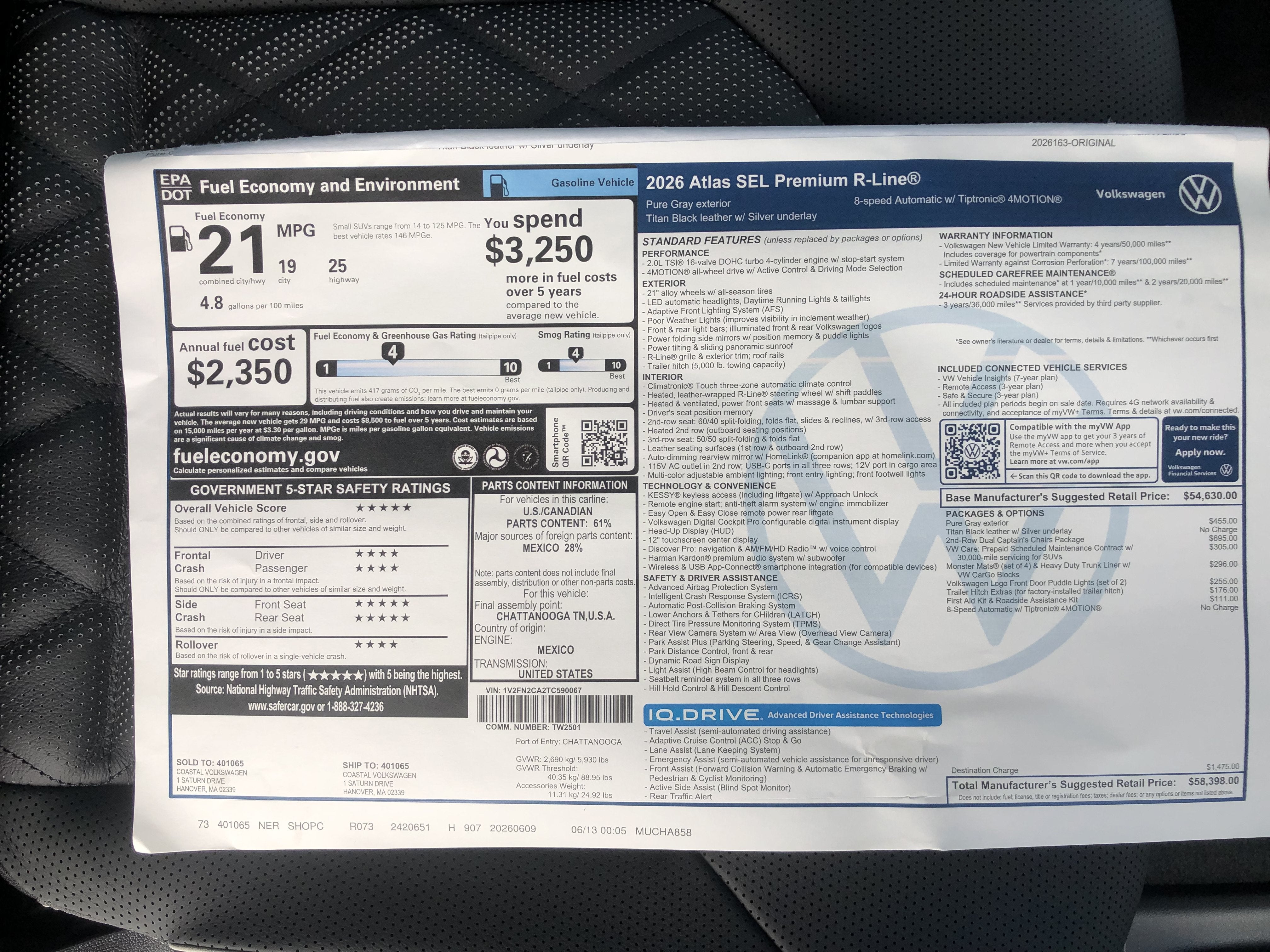 2026 Volkswagen Atlas 2.0T SEL Premium R-Line w/captains chairs