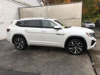 2026 Volkswagen Atlas 2.0T SEL Premium R-Line