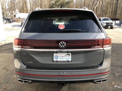 2026 Volkswagen Atlas 2.0T SEL Premium R-Line w/captains chairs