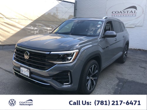 2026 Volkswagen Atlas 2.0T SEL Premium R-Line w/captains chairs