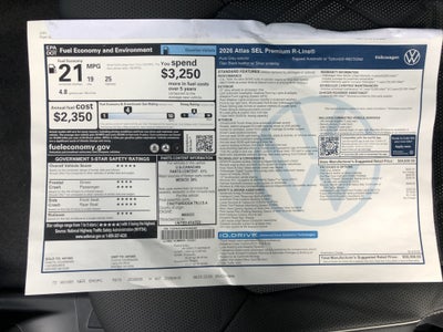 2026 Volkswagen Atlas 2.0T SEL Premium R-Line w/captains chairs