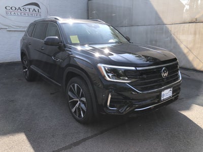 2026 Volkswagen Atlas 2.0T SEL Premium R-Line w/captains chairs