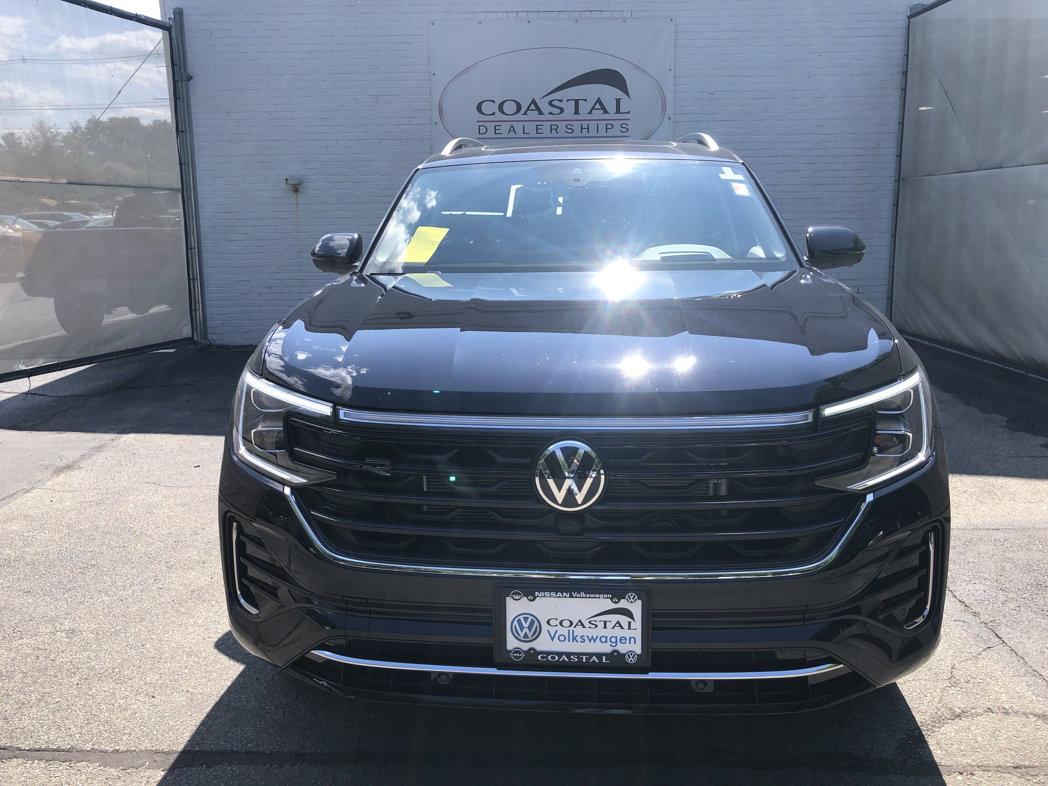 2026 Volkswagen Atlas 2.0T SEL Premium R-Line