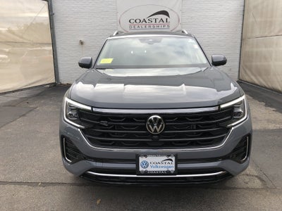 2026 Volkswagen Atlas 2.0T SEL Premium R-Line w/captains chairs