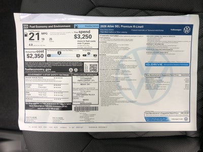 2026 Volkswagen Atlas 2.0T SEL Premium R-Line w/captains chairs