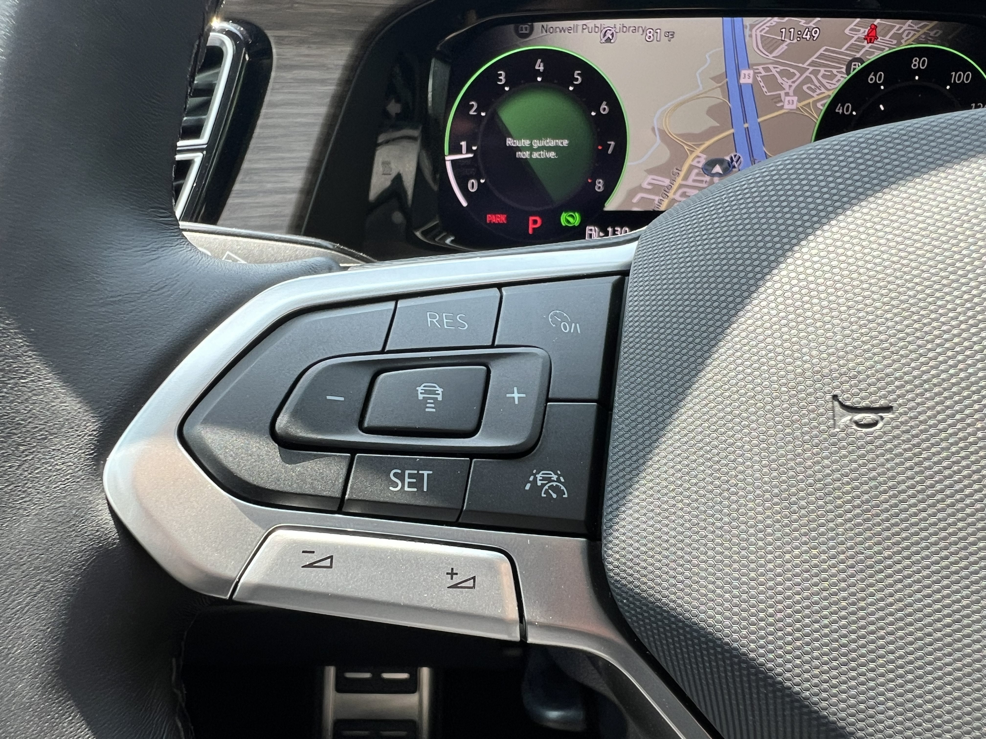 2026 Volkswagen Atlas SEL Premium R-Line - Photo 11