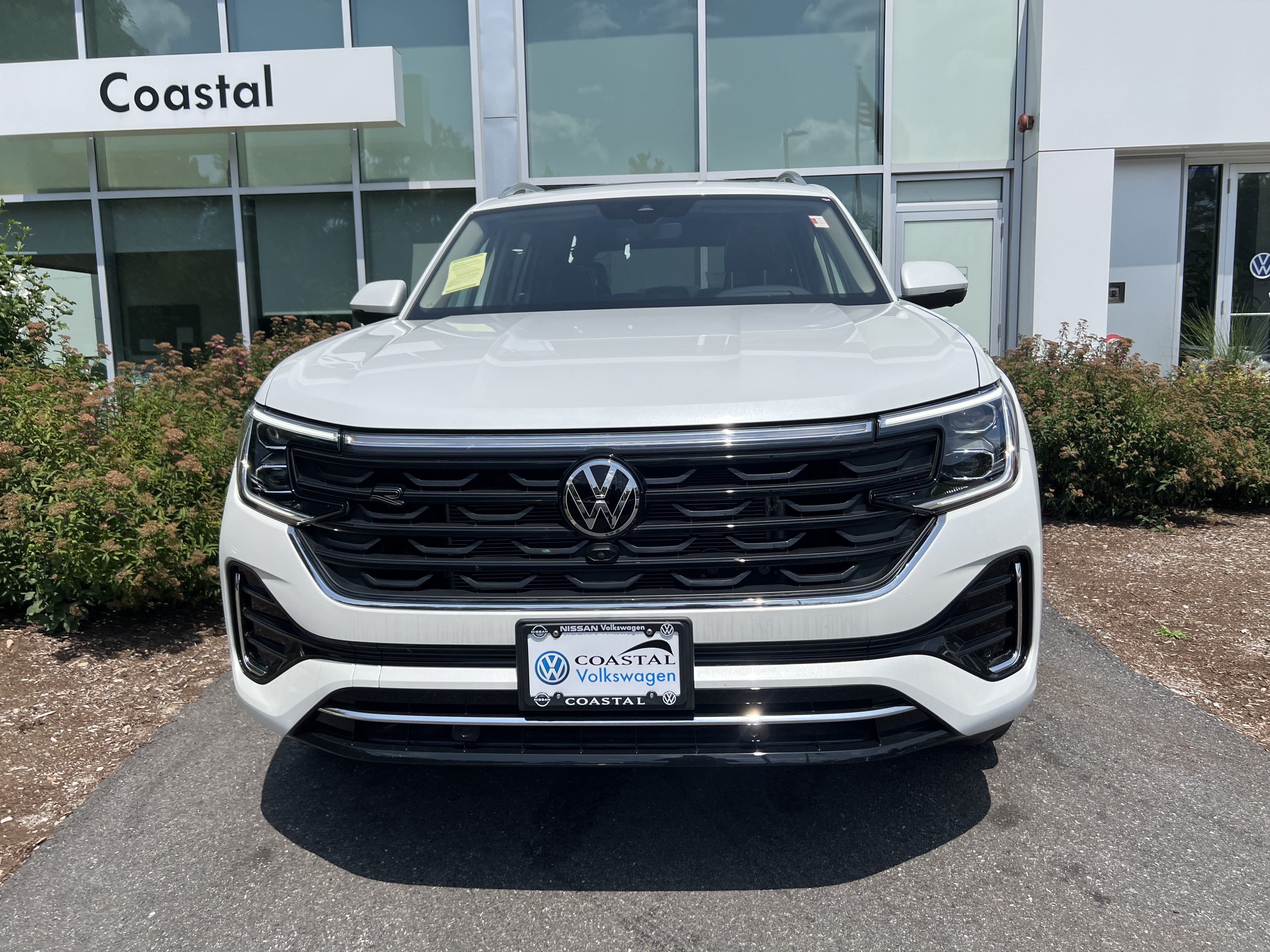 2026 Volkswagen Atlas SEL Premium R-Line - Photo 2