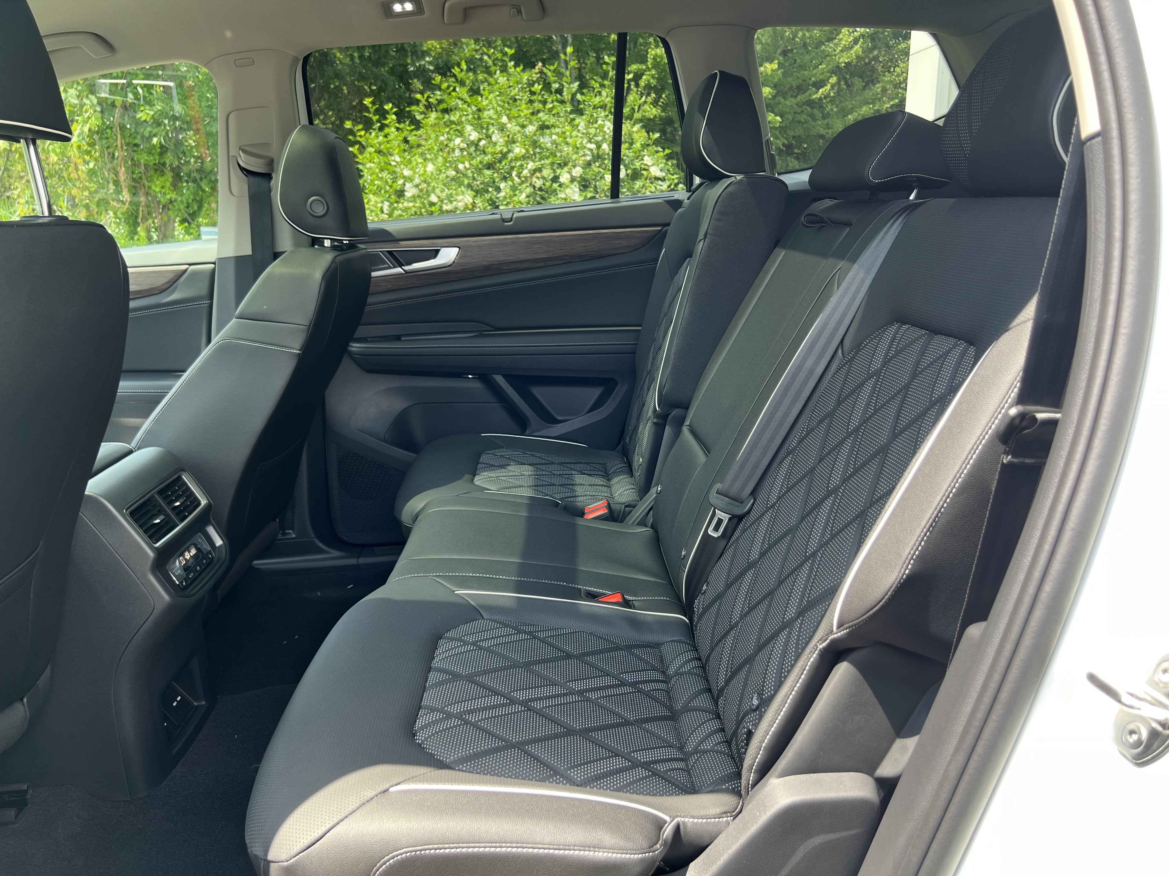 2026 Volkswagen Atlas SEL Premium R-Line - Photo 25