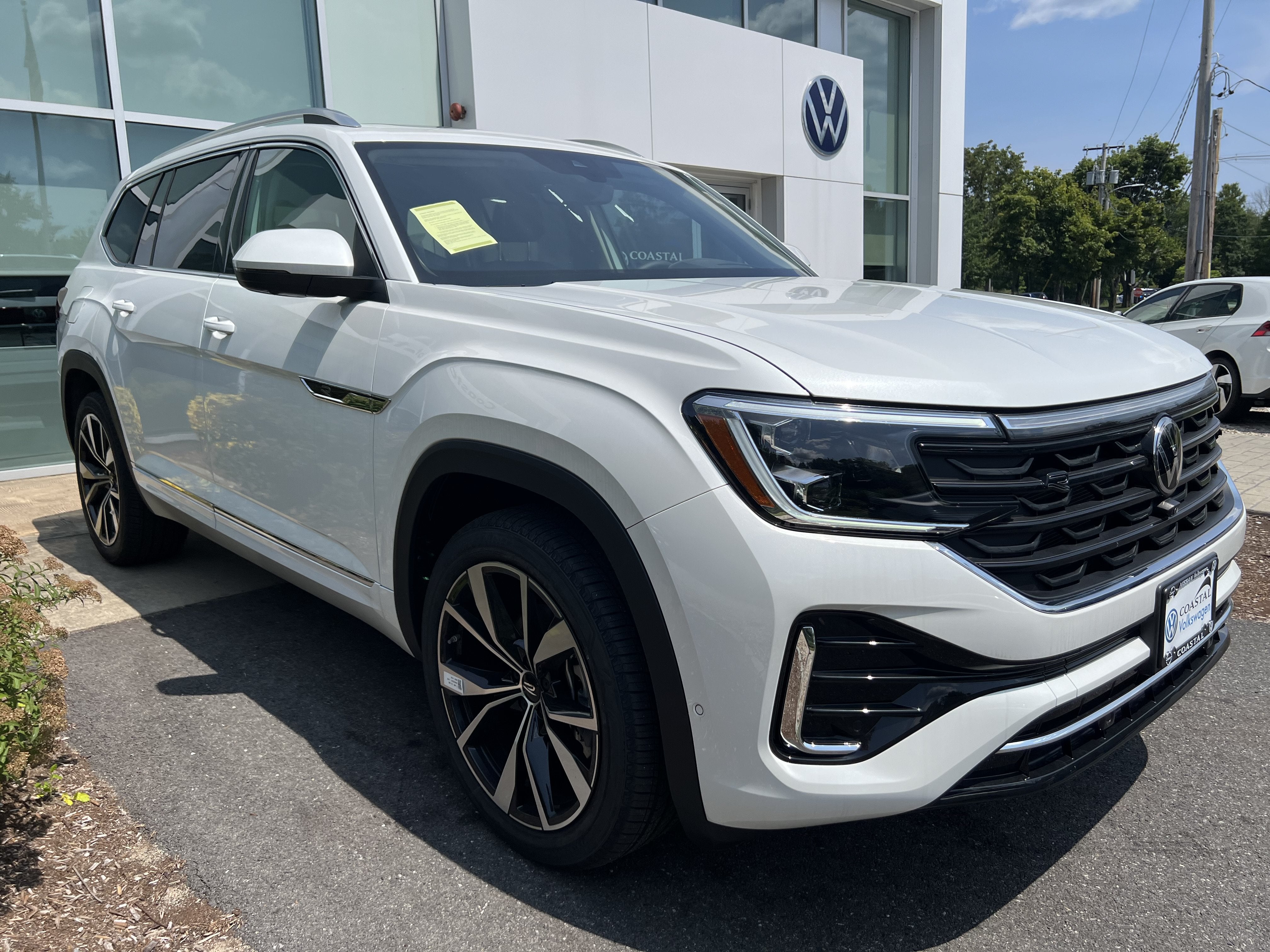 2026 Volkswagen Atlas SEL Premium R-Line - Photo 7