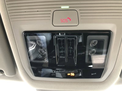 2026 Volkswagen Atlas 2.0T SEL Premium R-Line w/captains chairs