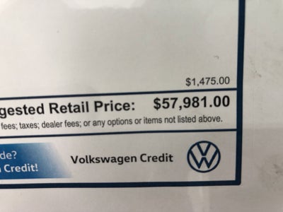 2026 Volkswagen Atlas 2.0T SEL Premium R-Line w/captains chairs