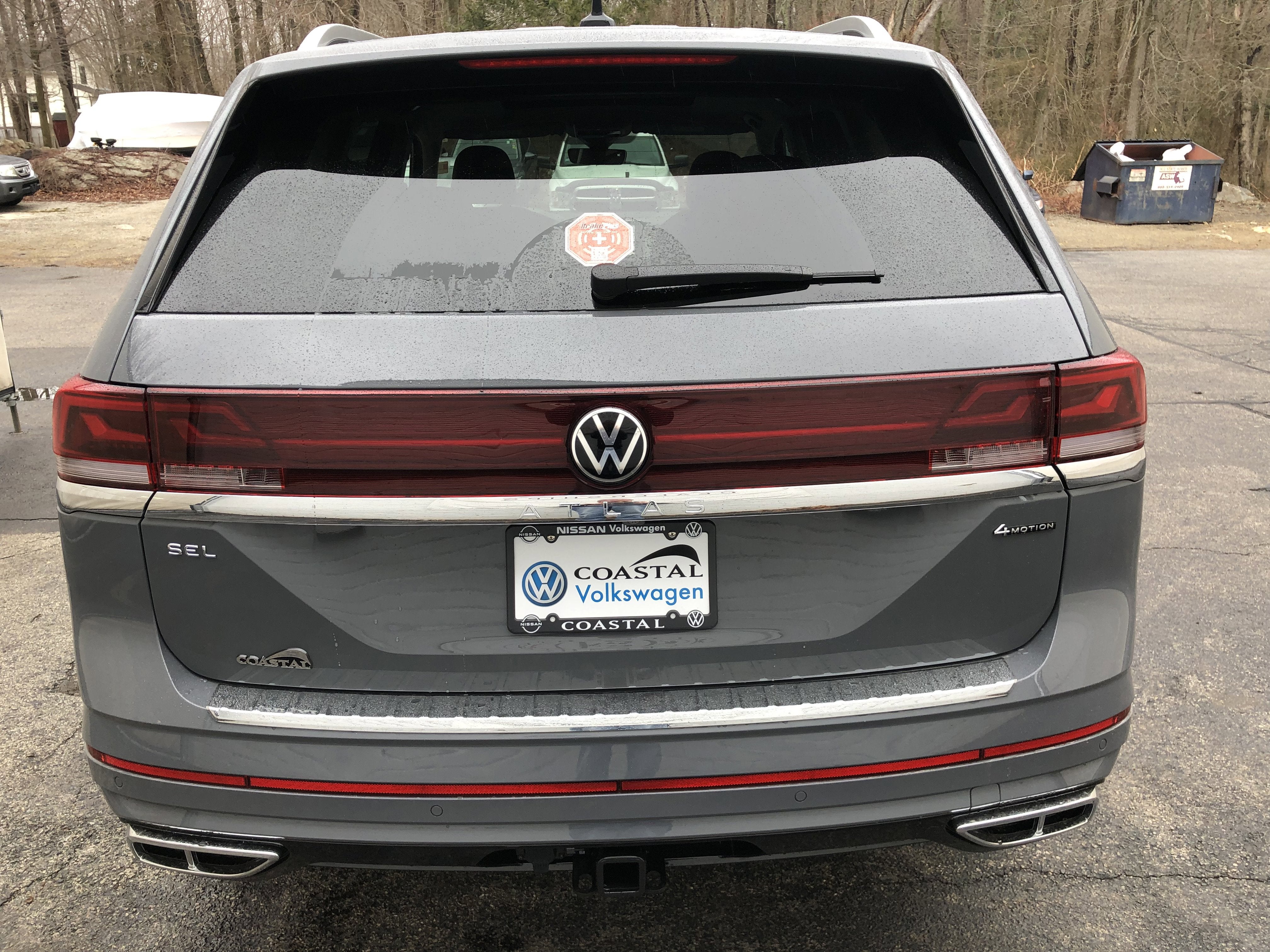 2026 Volkswagen Atlas 2.0T SEL Premium R-Line w/captains chairs