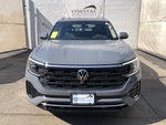 2026 Volkswagen Atlas 2.0T SEL Premium R-Line w/captains chairs