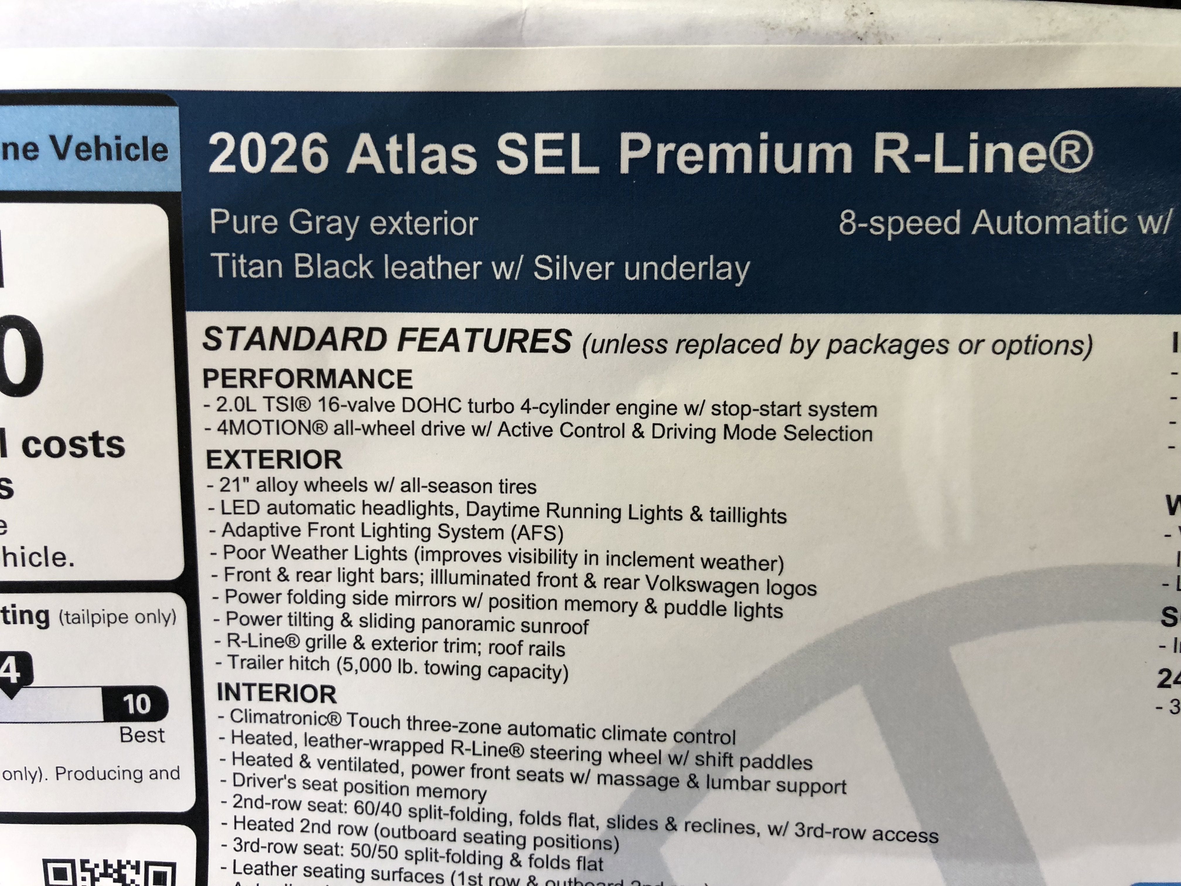 2026 Volkswagen Atlas 2.0T SEL Premium R-Line w/captains chairs