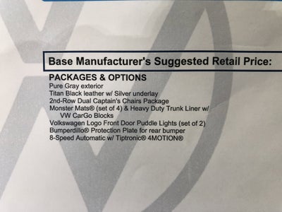 2026 Volkswagen Atlas 2.0T SEL Premium R-Line w/captains chairs