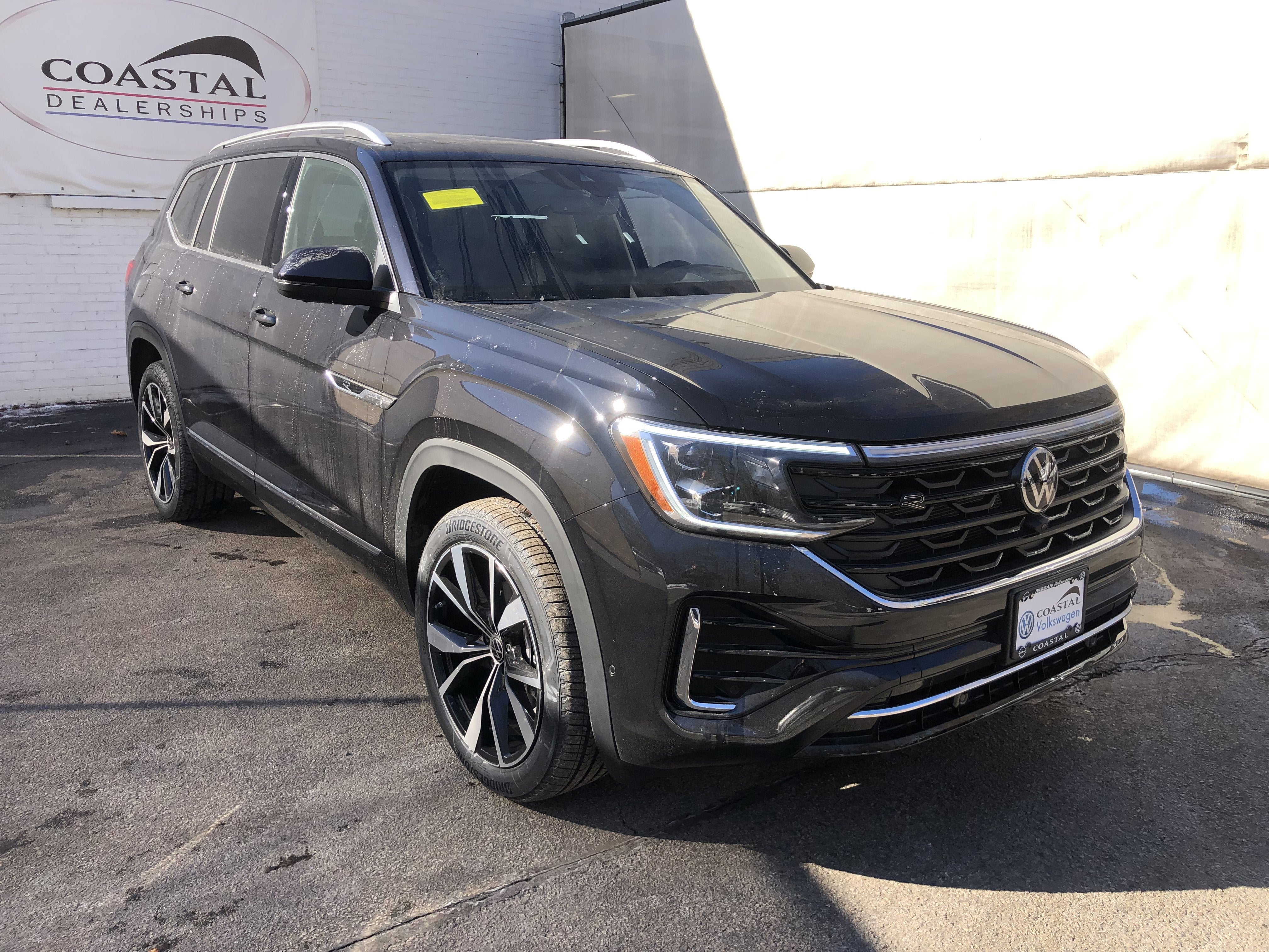 2026 Volkswagen Atlas 2.0T SEL Premium R-Line