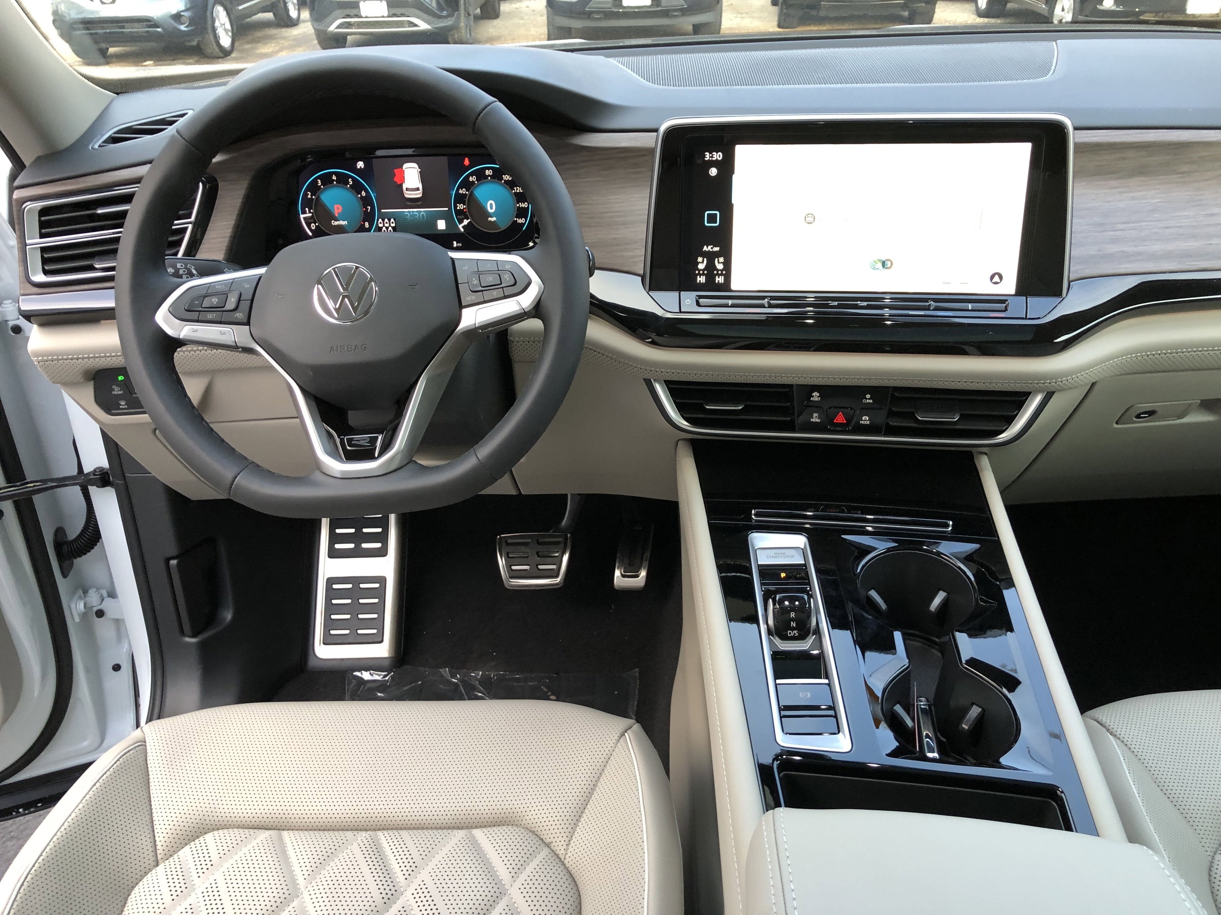 2026 Volkswagen Atlas 2.0T SEL Premium R-Line