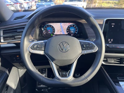 2025 Volkswagen Atlas 2.0T SEL Premium R-Line