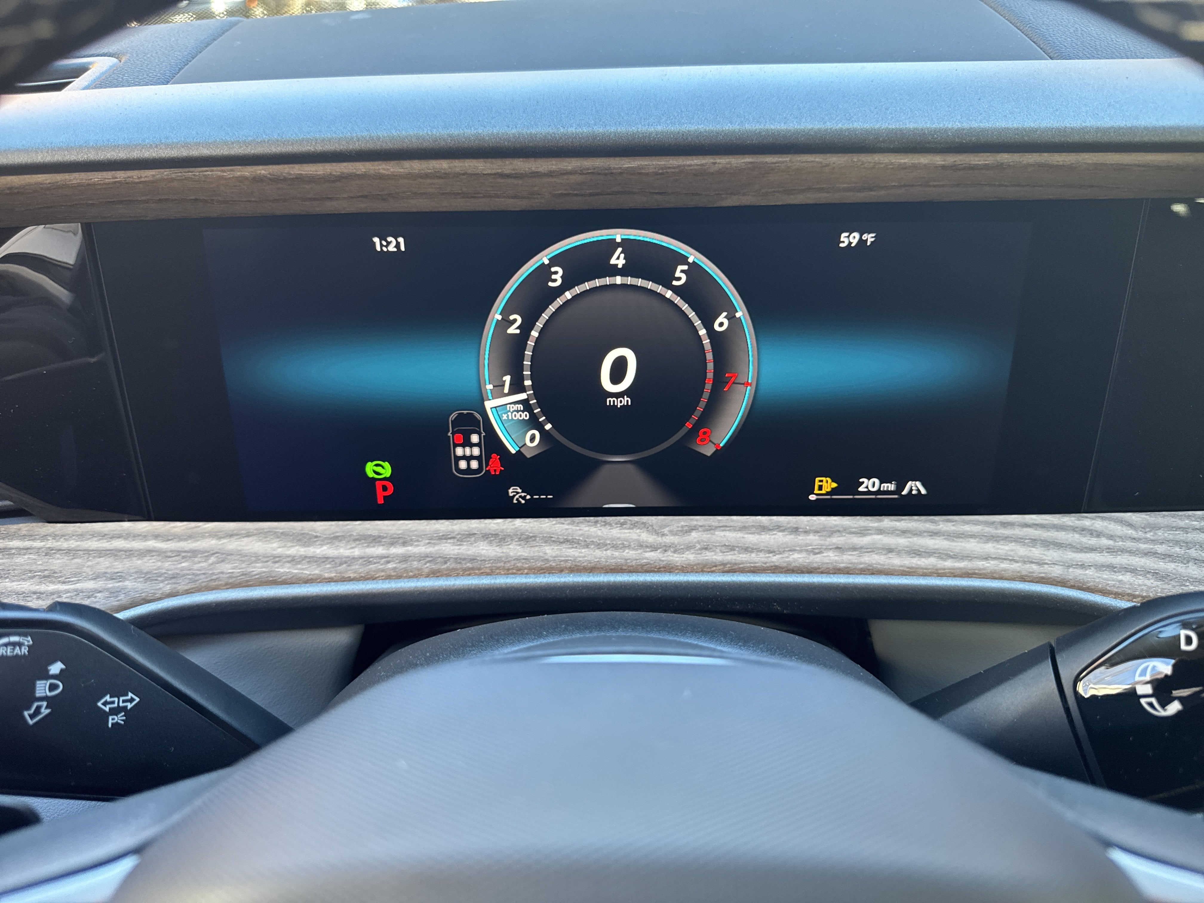 2027 Volkswagen Atlas SE w/Technology w/black wheel package