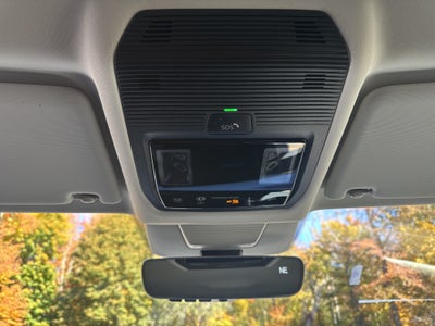 2027 Volkswagen Atlas SE w/Technology w/black wheel package
