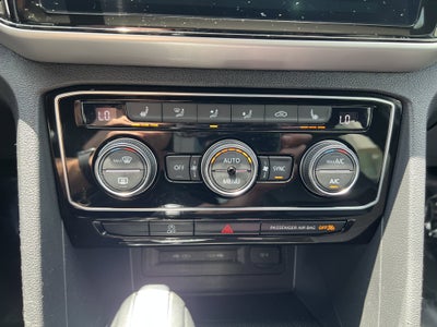 2023 Volkswagen Atlas Cross Sport 2.0T SE w/Technology