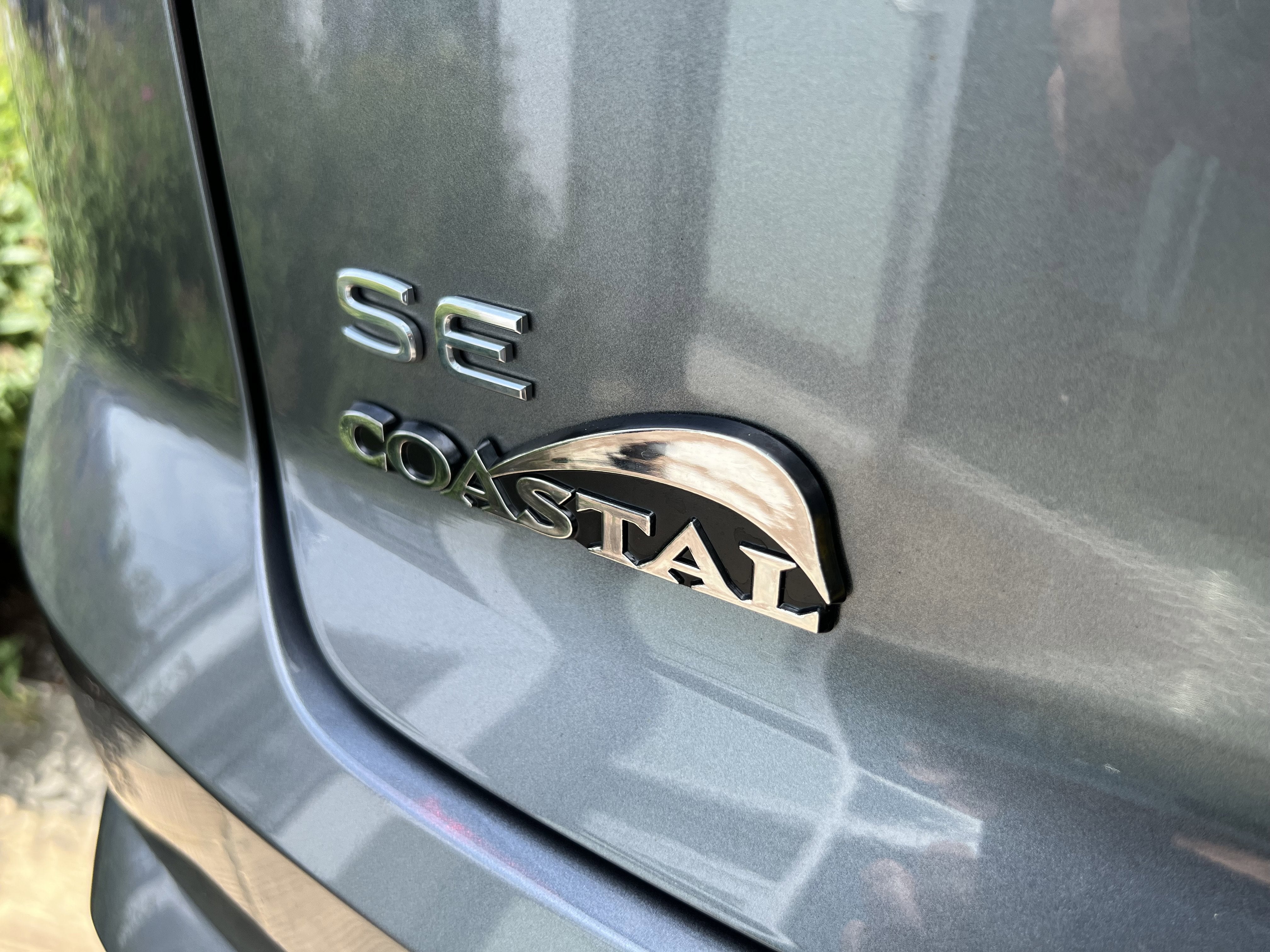 2023 Volkswagen Atlas Cross Sport 2.0T SE w/Technology