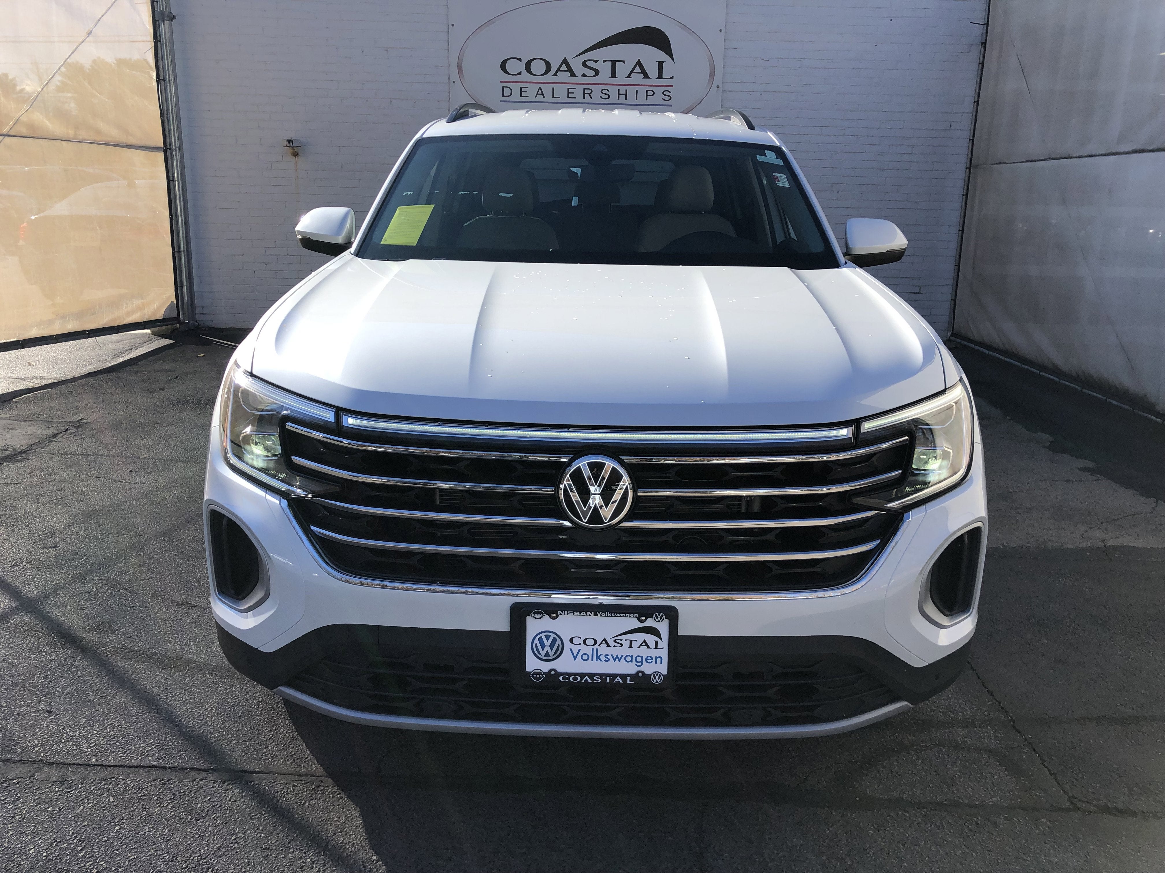 2026 Volkswagen Atlas 2.0T SE w/Technology