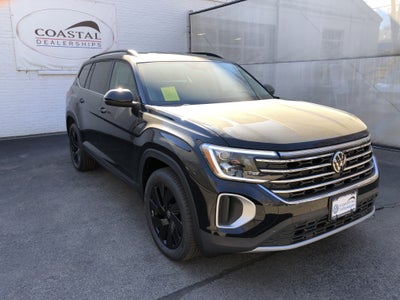 2026 Volkswagen Atlas 2.0T SE w/Technology w/black wheel package