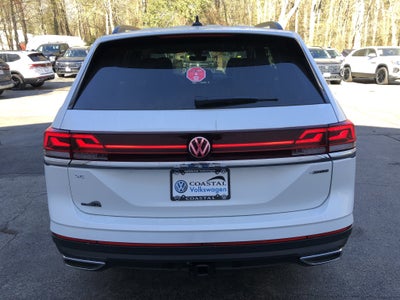2026 Volkswagen Atlas 2.0T SE w/Technology w/black wheel package