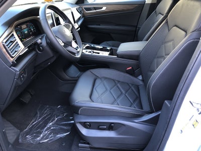 2026 Volkswagen Atlas 2.0T SE w/Technology w/black wheel package