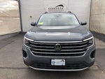 2026 Volkswagen Atlas 2.0T SE w/Technology w/captains chairs
