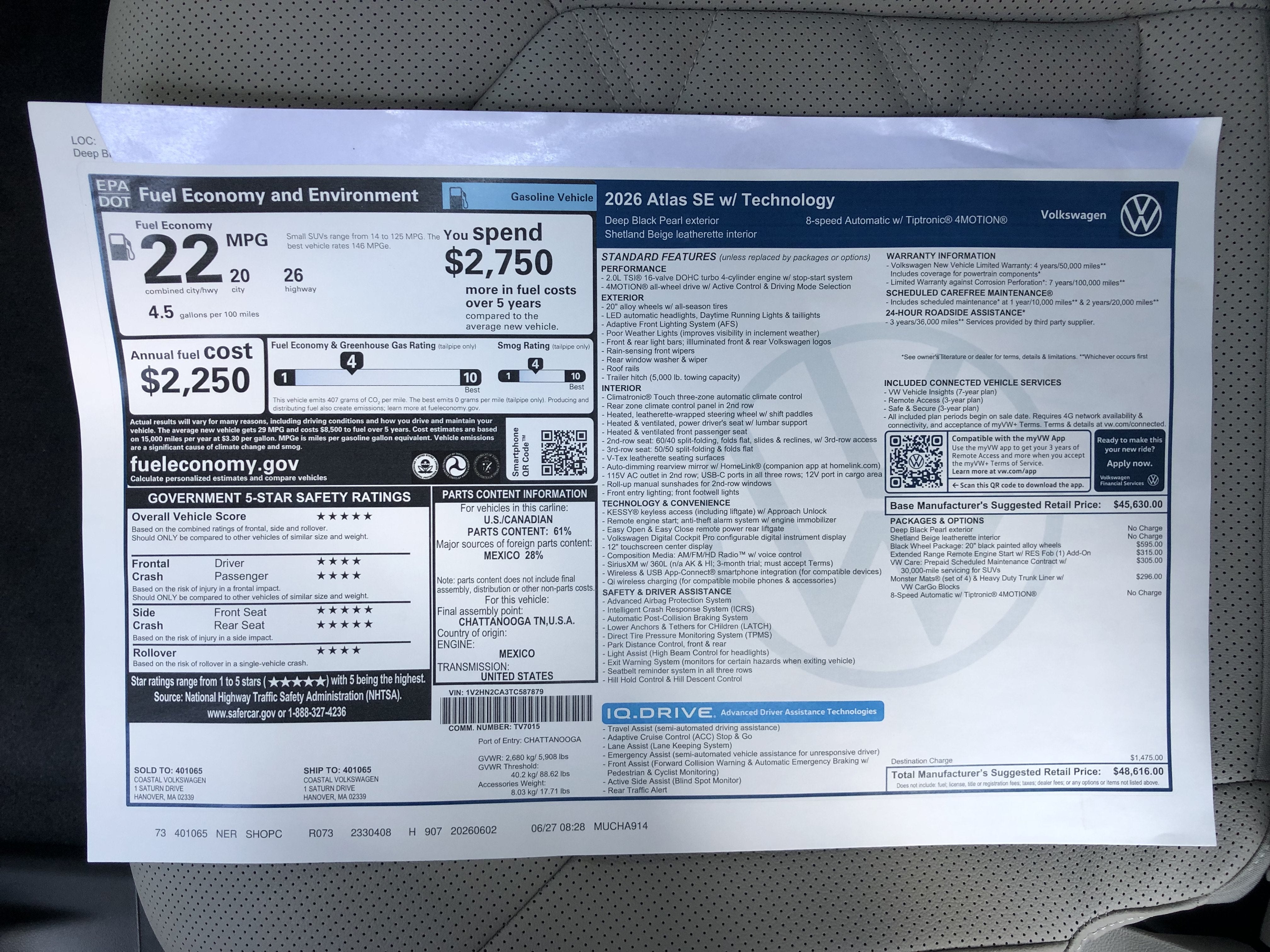 2026 Volkswagen Atlas 2.0T SE w/Technology w/black wheel package