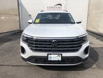 2026 Volkswagen Atlas 2.0T SE w/Technology w/black wheel package