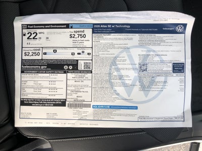 2026 Volkswagen Atlas 2.0T SE w/Technology w/black wheel package