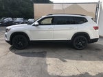 2026 Volkswagen Atlas 2.0T SE w/Technology w/black wheel package