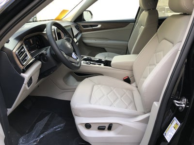 2026 Volkswagen Atlas 2.0T SE w/Technology w/black wheel package