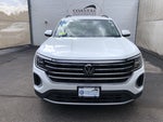 2026 Volkswagen Atlas 2.0T SE w/Technology w/captains chairs and black wheel package